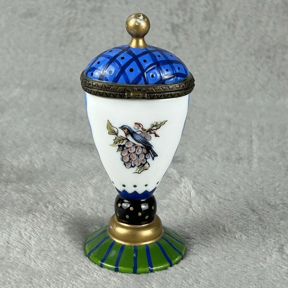 Tracy Porter The Home Collection trinket box shaped like vase, w/bird on grapes